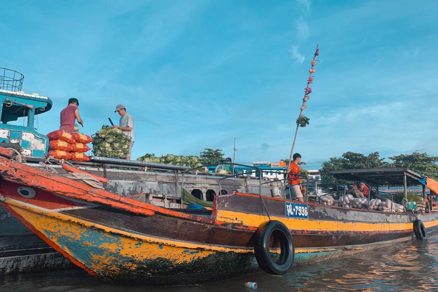 4 DAY SAIGON - CU CHI - MEKONG DELTA INSIDER - HIB4DMKIS1 color