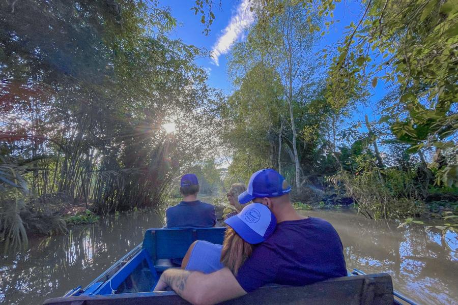 HALF DAY CAN THO - PHONG DIEN FLOATING MARKET -  SMALL CANAL - HIBPDMK1 color